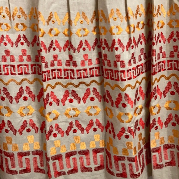 NWT Nygard Tan + Red & Orange Embroidered Design Midi Skirt Size 16 - Picture 7 of 12